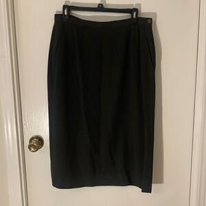 Giorgio Armani Vintage green suit skirt Size 46